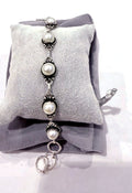 Pearl bracelete